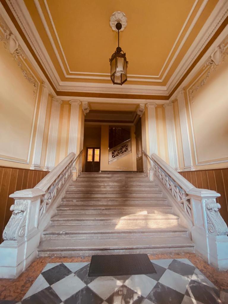 Casa Vacanze Viale Miramare 31- Delizioso Mini Loft Industrial Trieste Exterior foto